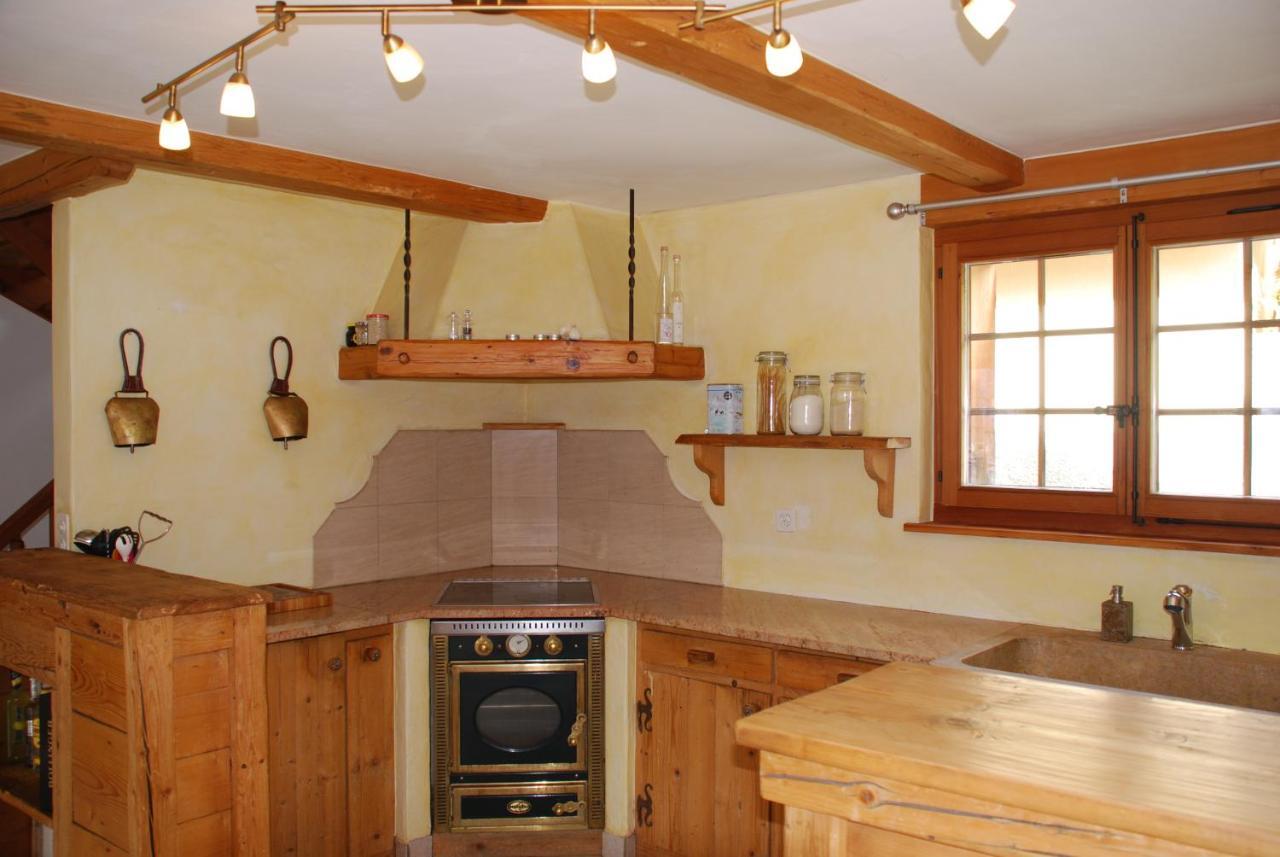Chalet Edelweiss - Verbier, Mountain Views, Jacuzzi! Volleges Exterior photo